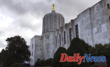 Oregon repeals the residency requirement for medically assisted suicide