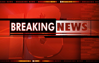 Train hits car in New Smyrna Beach killing at least...