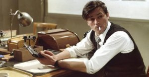 Alain Delon, recovering from his STROKE, paid tribute...