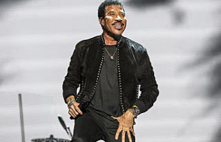 Lionel Richie will be awarded the Gershwin Prize in...