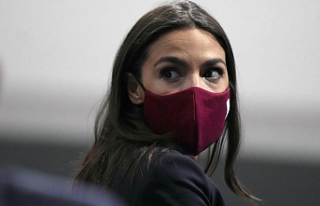 NY Rep. Ocasio-Cortez recovering after positive COVID...