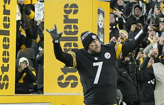 Roethlisberger and Steelers win over Browns to remain...