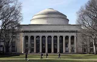 US dismisses case against MIT professor convicted...