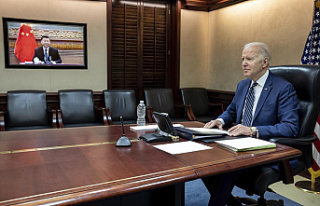Biden warns China's Xi that he won't aid...