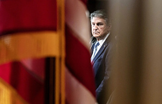 Democrats look to Manchin's vote as a fresh opportunity...