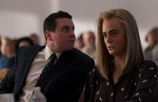 Elle Fanning turns into Michelle Carter on a new Hulu...