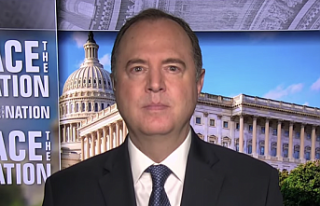 Schiff shows "strong bipartisan support for banning...