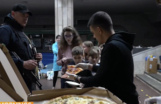 In the midst of violence and war, a Ukrainian pizza...