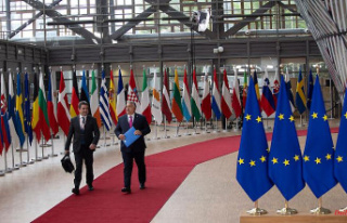 No breakthrough at EU summit: oil embargo is in the...