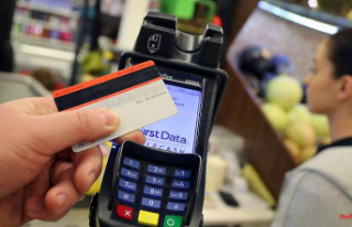 Update in retail takes time: Problems with card payments...