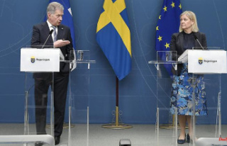 Documents submitted in Brussels: Sweden and Finland...