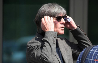 "I'm dealing with inquiries": Löw...