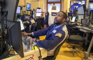 US stock markets get off to a good start: Banking...