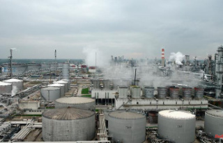 State has to tap storage: Breakdown in OMV refinery...