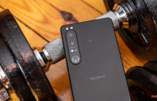 True zoom camera on board: The Xperia X1 IV is a strong...