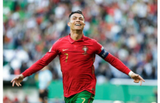 Soccer. Nations League: Portugal and Ronaldo play,...