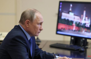 Ruble renunciation just an excuse?: Putin wants to...
