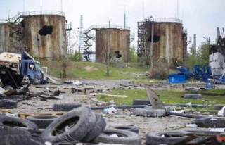 Battle for Azot chemical plant: Russia accuses Ukraine...