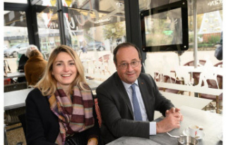 People. Francois Hollande is married to Julie Gayet