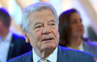 Ex-Federal President at Lanz: Gauck Chancellor Scholz...