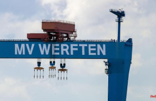 Mecklenburg-West Pomerania: Meeting of Rostock shipbuilders...