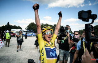 Tour de France Women: Van Vleuten alone in the world