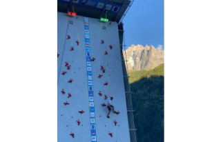 World Cup - Climbing Chamonix: Kiromal Katibi breaks...