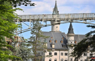 Bavaria: Renovated Marienbrücke near Neuschwanstein...