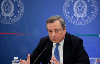 Boycott 5-Stars Vote: Draghi survives no-confidence...