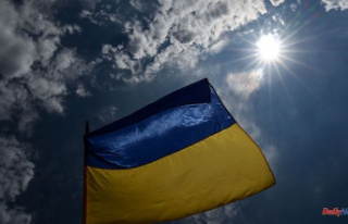 War with Russia?: Ukraine devalues ​​its currency...