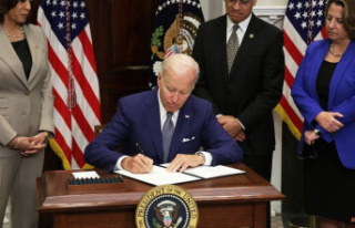 Roe v Wade: Biden urges for federal law to restore...
