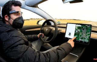 Car operating systems in the test: Tesla distracts...