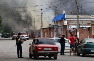 Sloviansk, a new Russian target in Donbass. Civilians...