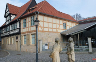 Saxony-Anhalt: Gleimhaus Halberstadt shows art by...