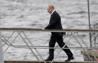Demonstration of power in front of ships: Putin announces...
