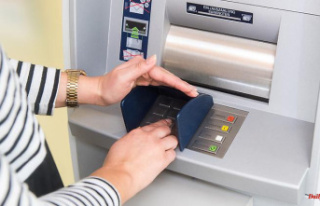 Bank, ATM, supermarket: How safe is withdrawing money...