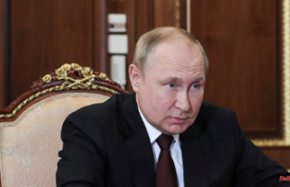 Radio silence on Independence Day: Putin does not...