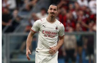 Soccer. AC Milan: Olivier Giroud and Ibrahimovic for...