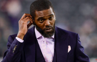 Randy Moss will continue to work for ESPN, but only...