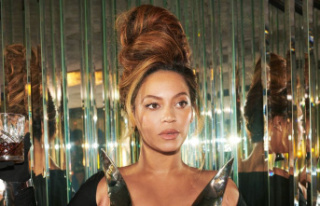 Beyoncé criticizes lyrics on new album