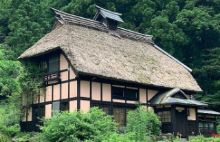 Old country houses in Japan: Architect transforms...