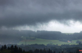 Bavaria: muggy and warm weather with thunderstorms...
