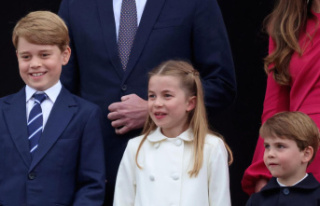 On the royal road: George, Charlotte and Louis: Their...