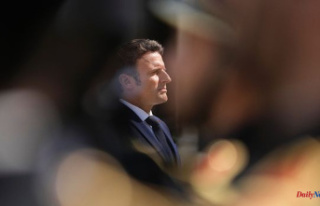 Emmanuel Macron facing a political crisis: France,...