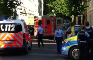 Dortmund: 16-year-old hit by five shots from a police...