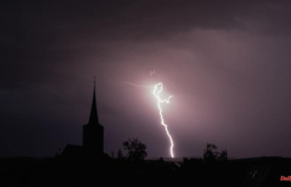 Saxony-Anhalt: Weather service warns of severe thunderstorms...