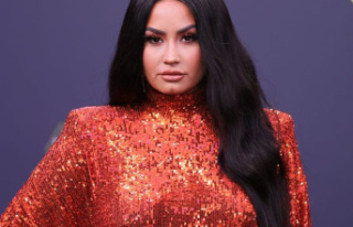they/them/she/her: Demi Lovato changes pronouns again