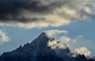 Cracks and landslides: Mont Blanc increasingly difficult...