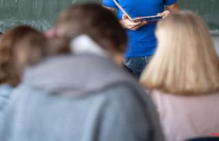 North Rhine-Westphalia: Classes in grammar schools...