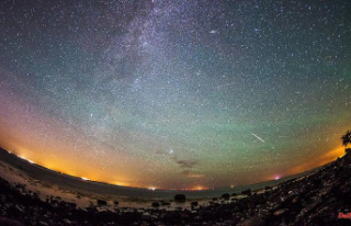 Moon spoils the finale: Perseid showers are nearing...